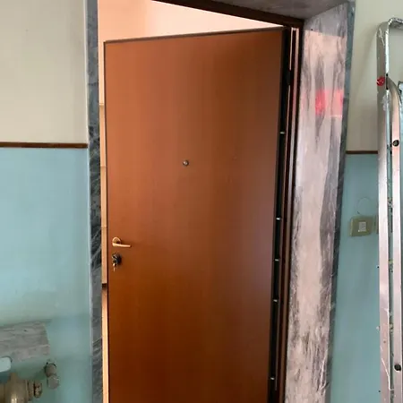Apartament Kibilu - Via Magenta 31 Centro Citta Con Parcheggio Varese